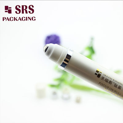 Tidak ada kebocoran Kosmetik Mewah Putih Bergetar 10ml Roll pada Botol Untuk Eye Cream